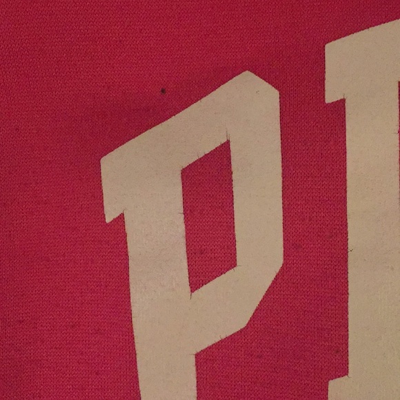 vs pink pink sweatshirt! - Picture 2 of 3